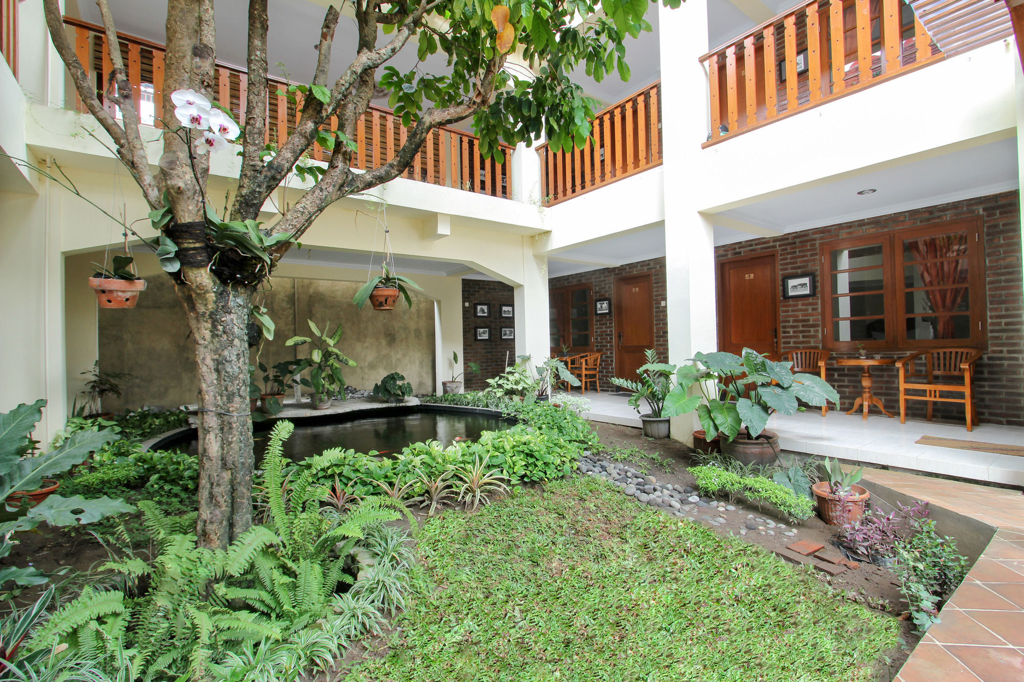 De Hostel Yogyakarta Dış mekan fotoğraf