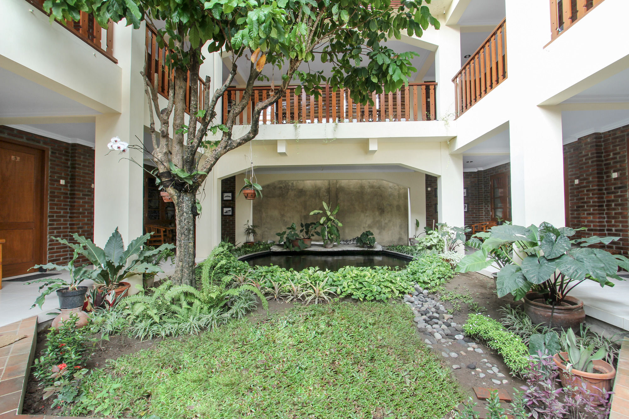 De Hostel Yogyakarta Dış mekan fotoğraf