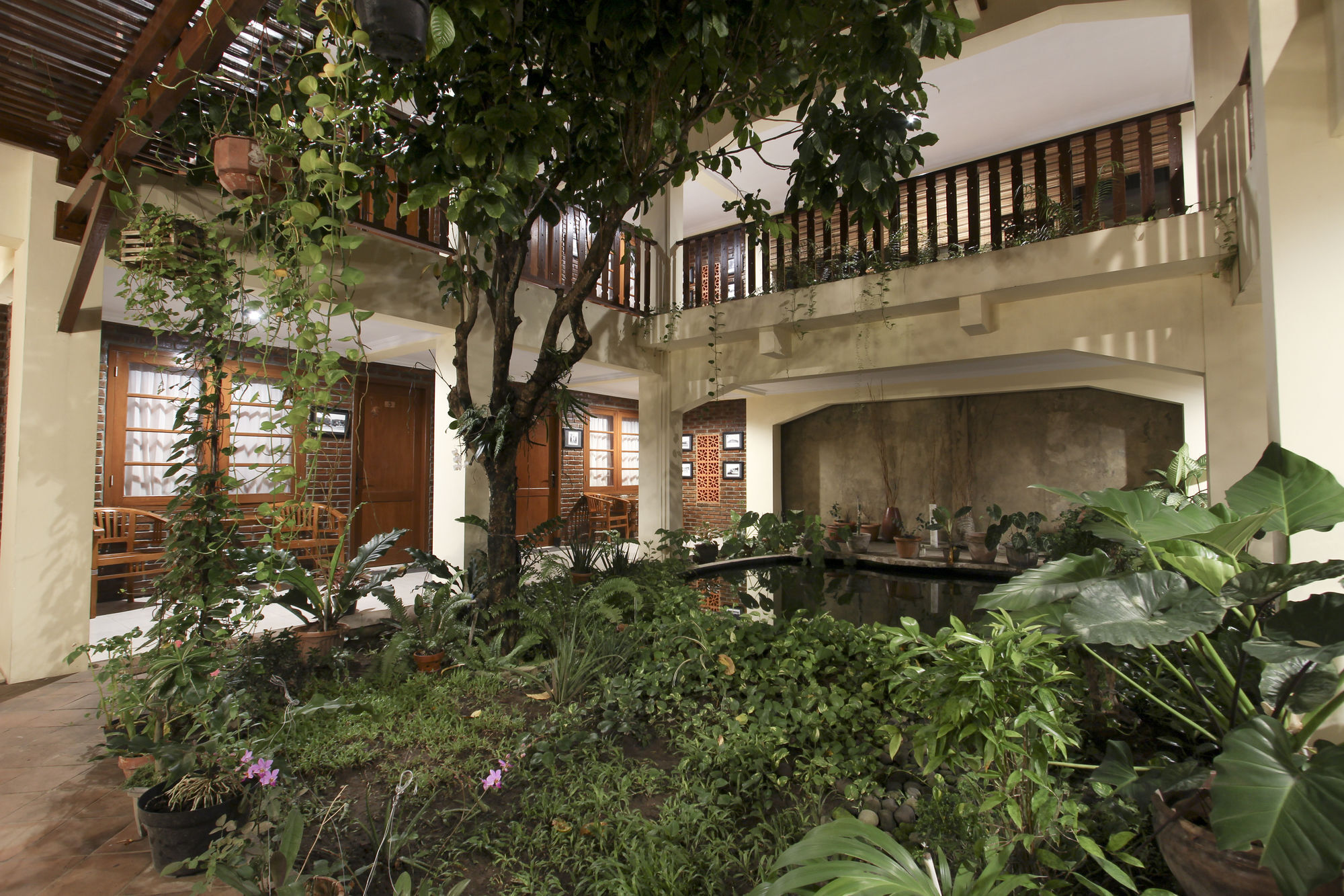 De Hostel Yogyakarta Dış mekan fotoğraf
